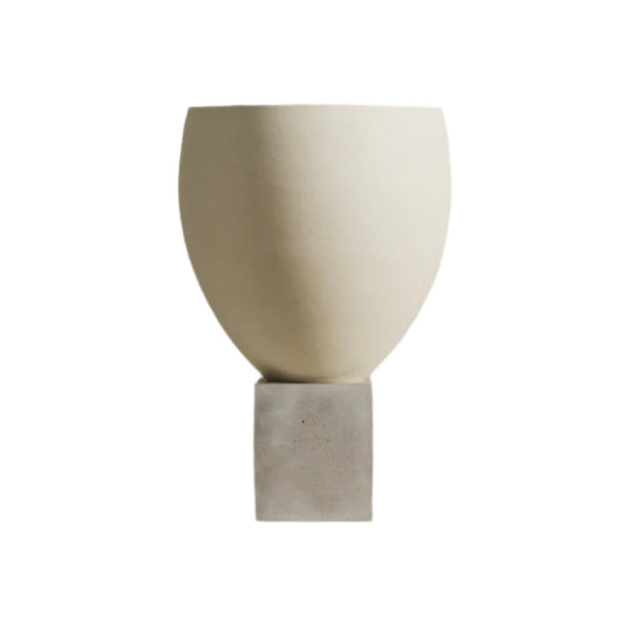 Eleva Planter